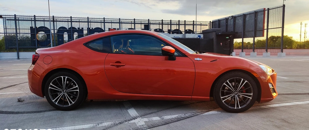 Toyota GT86 cena 65000 przebieg: 115000, rok produkcji 2015 z Wrocław małe 326